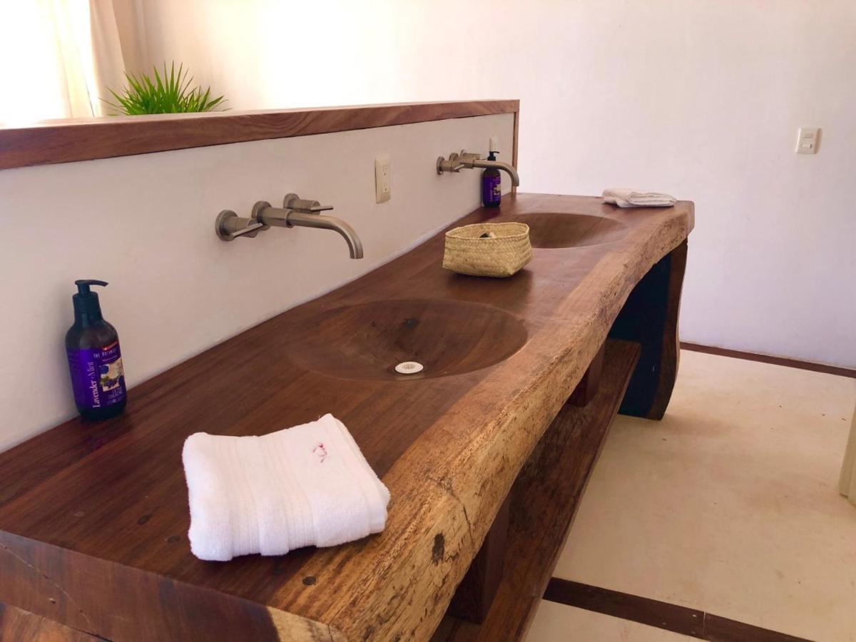 Hotel Nude Zipolite & Beach Club ภายนอก รูปภาพ